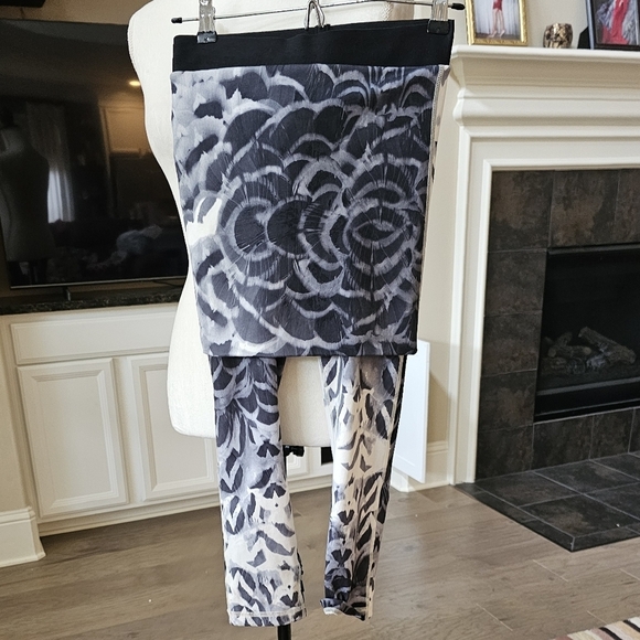 Lululemon Wunder Under Dance SE Pretty Skirted Crop Leggings 4 - Picture 15 of 15